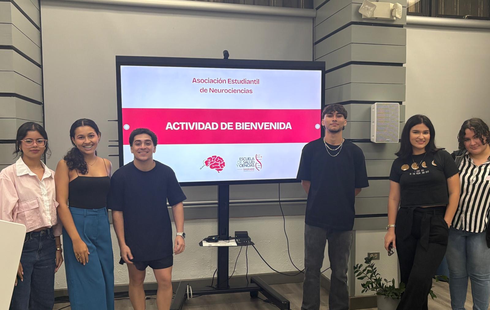 Neuroscience Student Association at Sagrado Corazón Welcome Activity